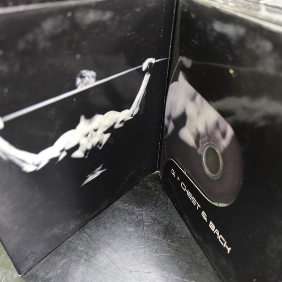 P90X Extreme Home Fitness with Tony Horton 12 DVD Set Training Routines. - Picture 11 of 12